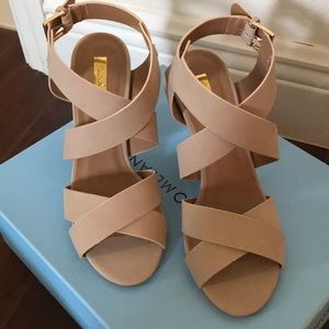 Tan Mid heel ladies shoes